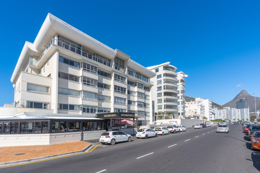1 Bedroom Property for Sale in Mouille Point Western Cape